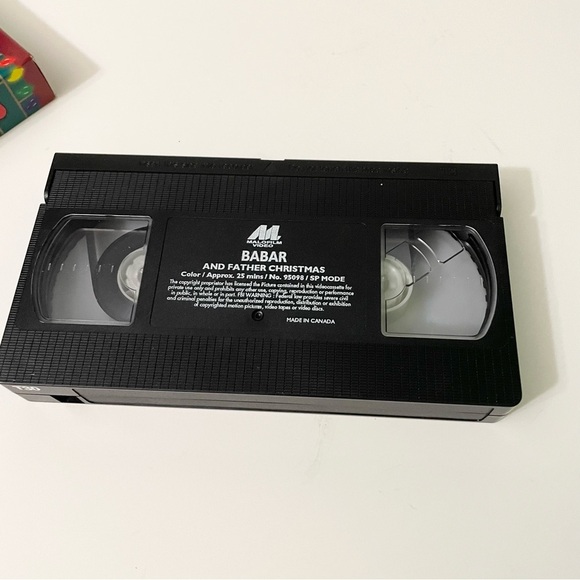 Babar and Father Christmas VHS 1985 Animated Holiday Movie - Picture 12 of 15